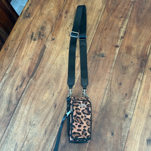 ☀️ AIMEE KESTENBERG Water Bottle Crossbody NWOT - Picture 5 of 11